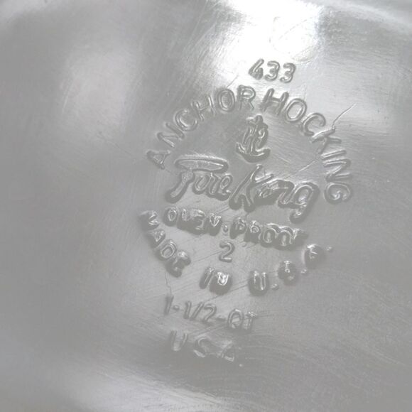 Vintage Anchor Hocking Fire King Iridescent Peach Lustre Casserole Dish - Picture 3 of 6